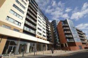 2 bedroom Flat to re...